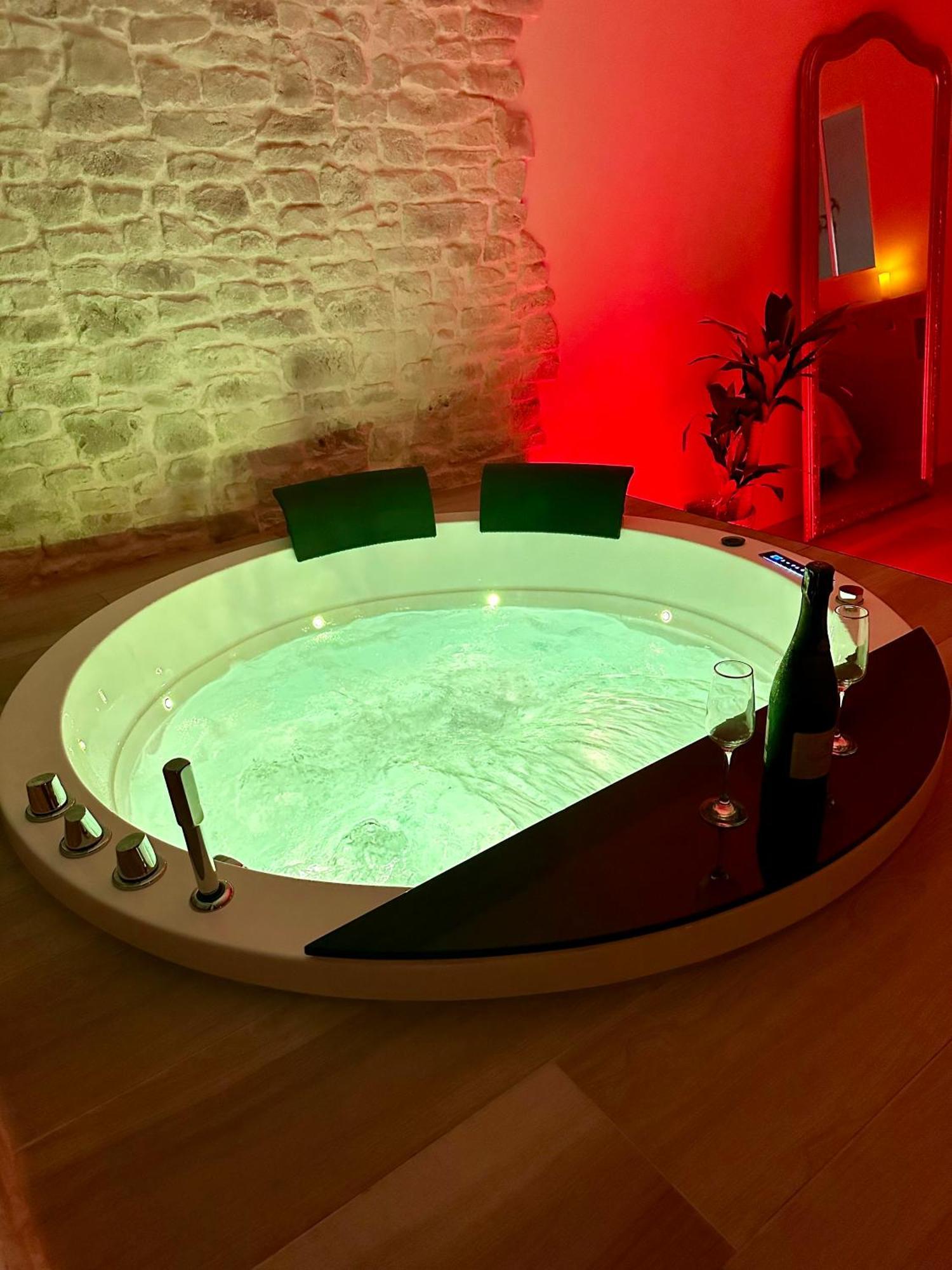 Les Du Payre - Romance Villa *